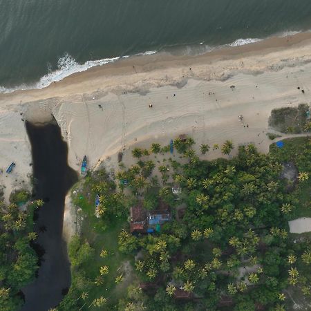 Marari Sealap Beach Villas 马拉利库兰 外观 照片