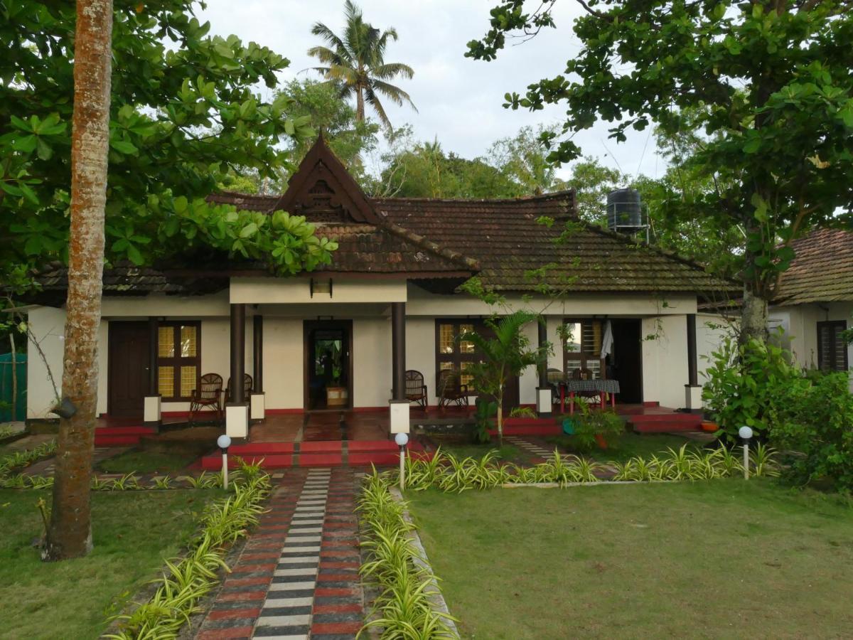 Marari Sealap Beach Villas 马拉利库兰 外观 照片