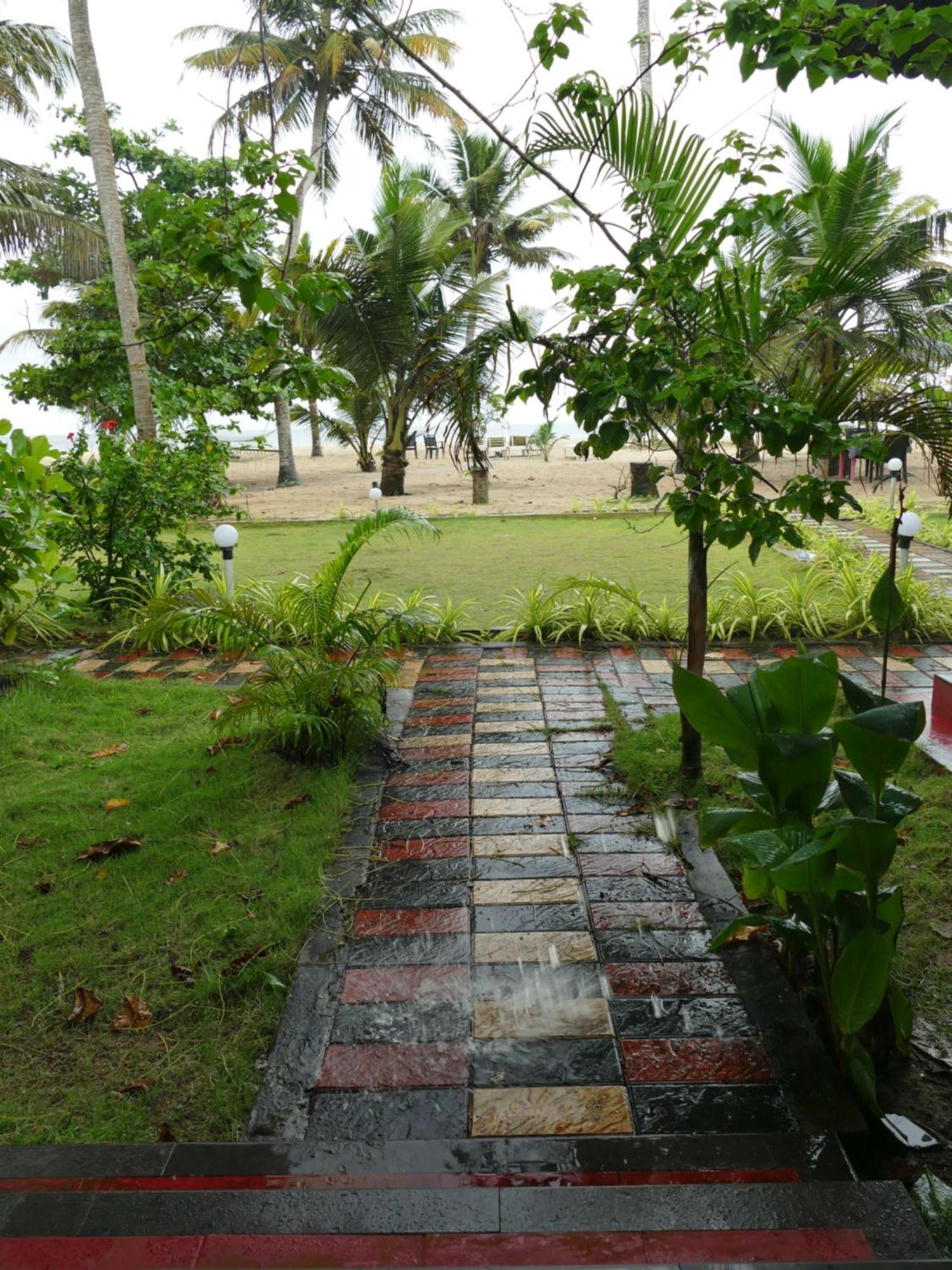 Marari Sealap Beach Villas 马拉利库兰 外观 照片