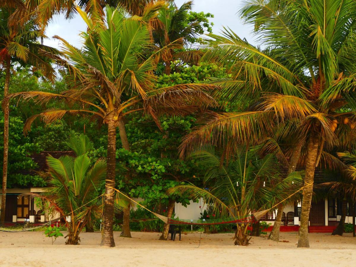 Marari Sealap Beach Villas 马拉利库兰 外观 照片