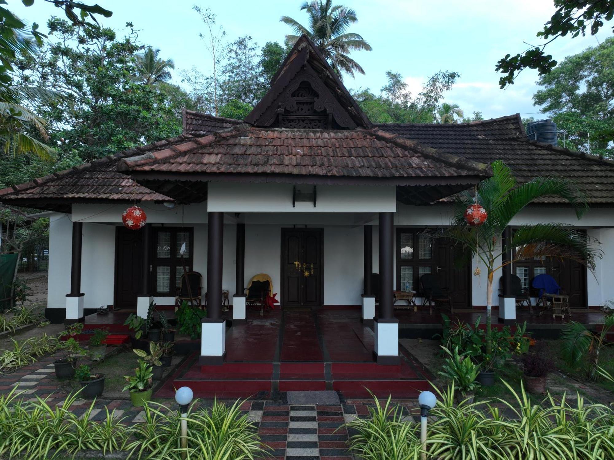 Marari Sealap Beach Villas 马拉利库兰 外观 照片